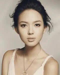 娱乐圈女星吃瓜的是谁呀,揭秘幕后真相 第2张 娱乐圈女星吃瓜的是谁呀,揭秘幕后真相 第2张